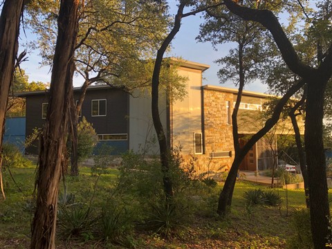 fall sun on Austin Modhouse Nov 2018 78746 