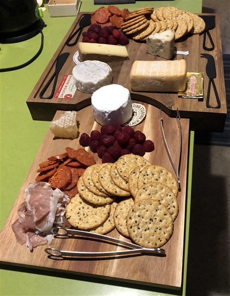 cheese board deluxe
