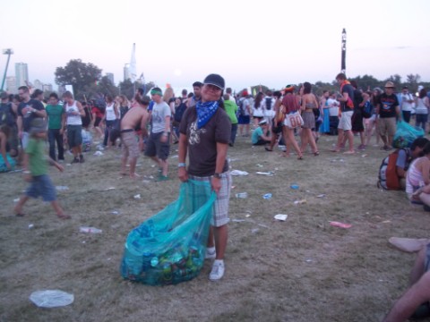 kat recycling at acl 2010