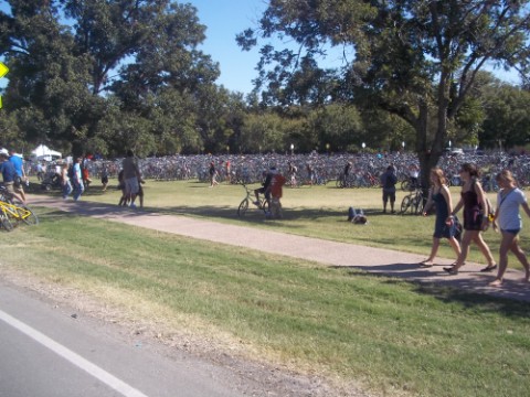 acl bike parking