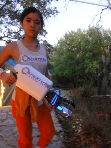aperture science portal gun prop chell costume aperture science portal gun prop chell costume
