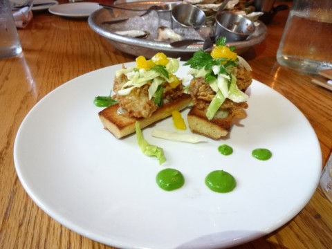 fired oyster po-boy austin parkside