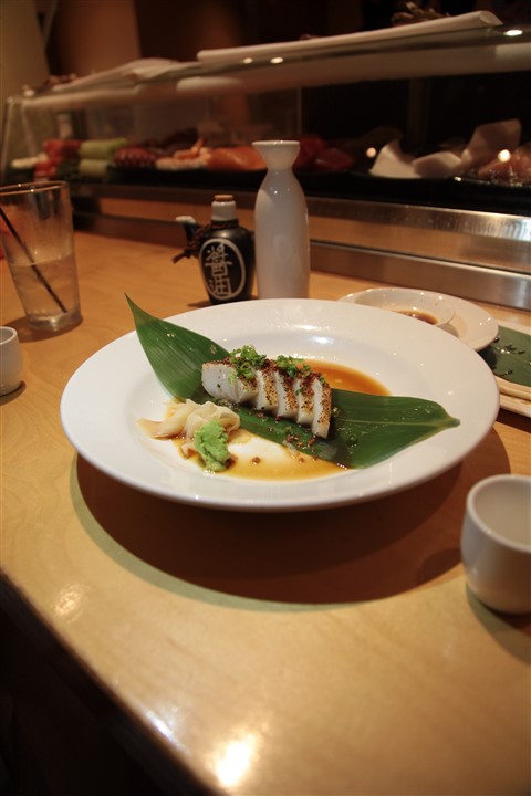 piranha killer sushi escolar