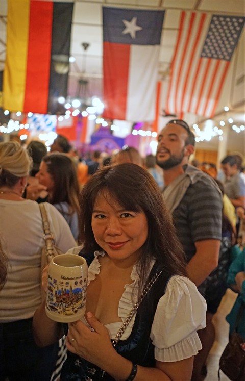 german girl stein austoberfest 2015 austin