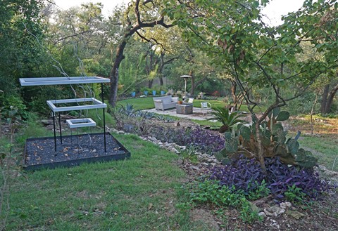 austin modhouse back yard sculpture paul schuster