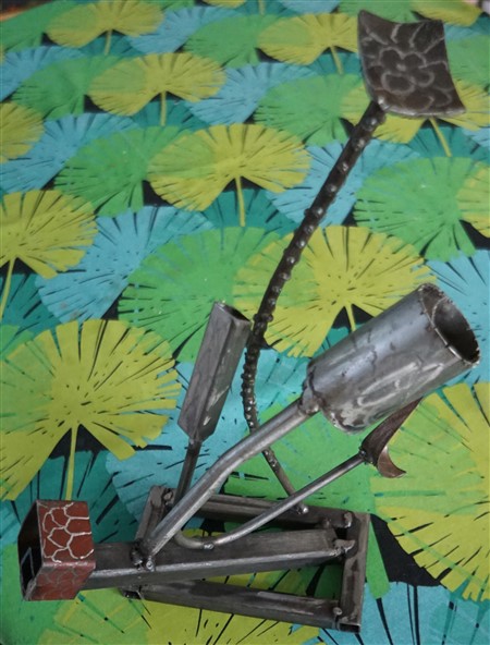 floral metal sculpture