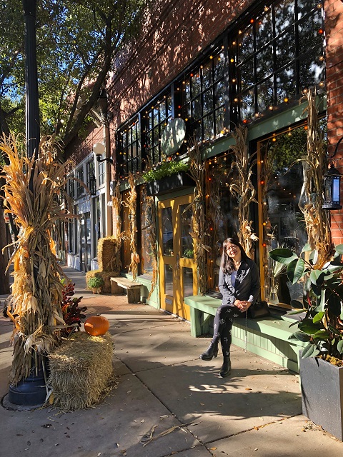 fall in the bishop arts district dallas small town feel