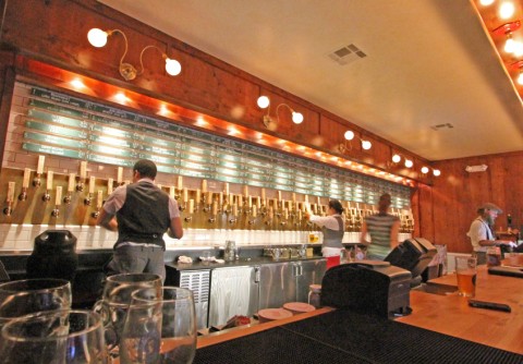 banger's austin sausage and beer 104 taps banger's austin sausage and beer 104 taps