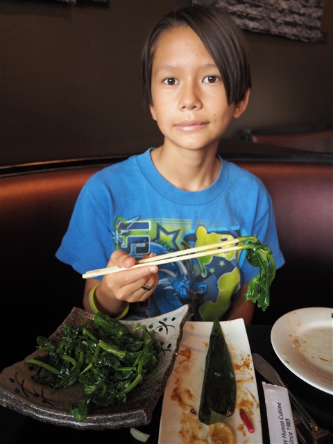 snow pea leaves with oyster sauce 78746 chinatown dim sum