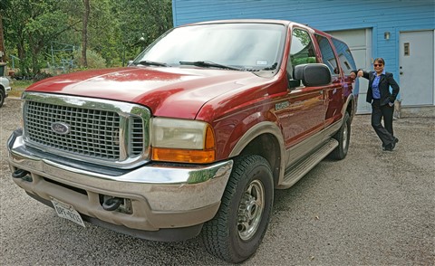 7.3 liter diesel ford excursion tow vehicle