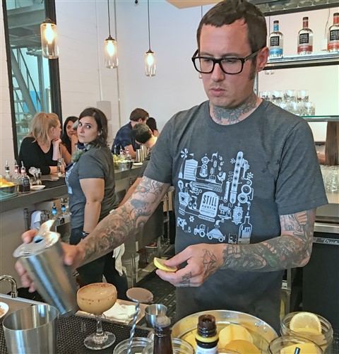 austin distillery cocktails bartender #stillaustin