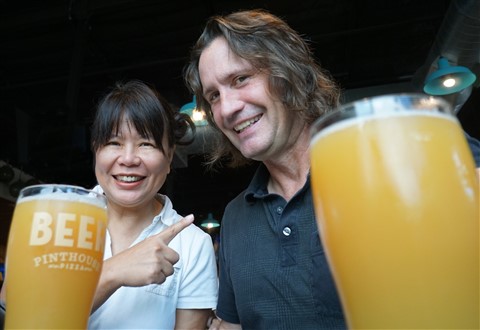 electric jellyfish ipa hazy juicy austin pinthouse pizza s lamar