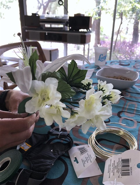 wedding floral halo for blue the dog
