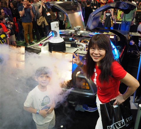 back to the future delorean sxsw gaming expo